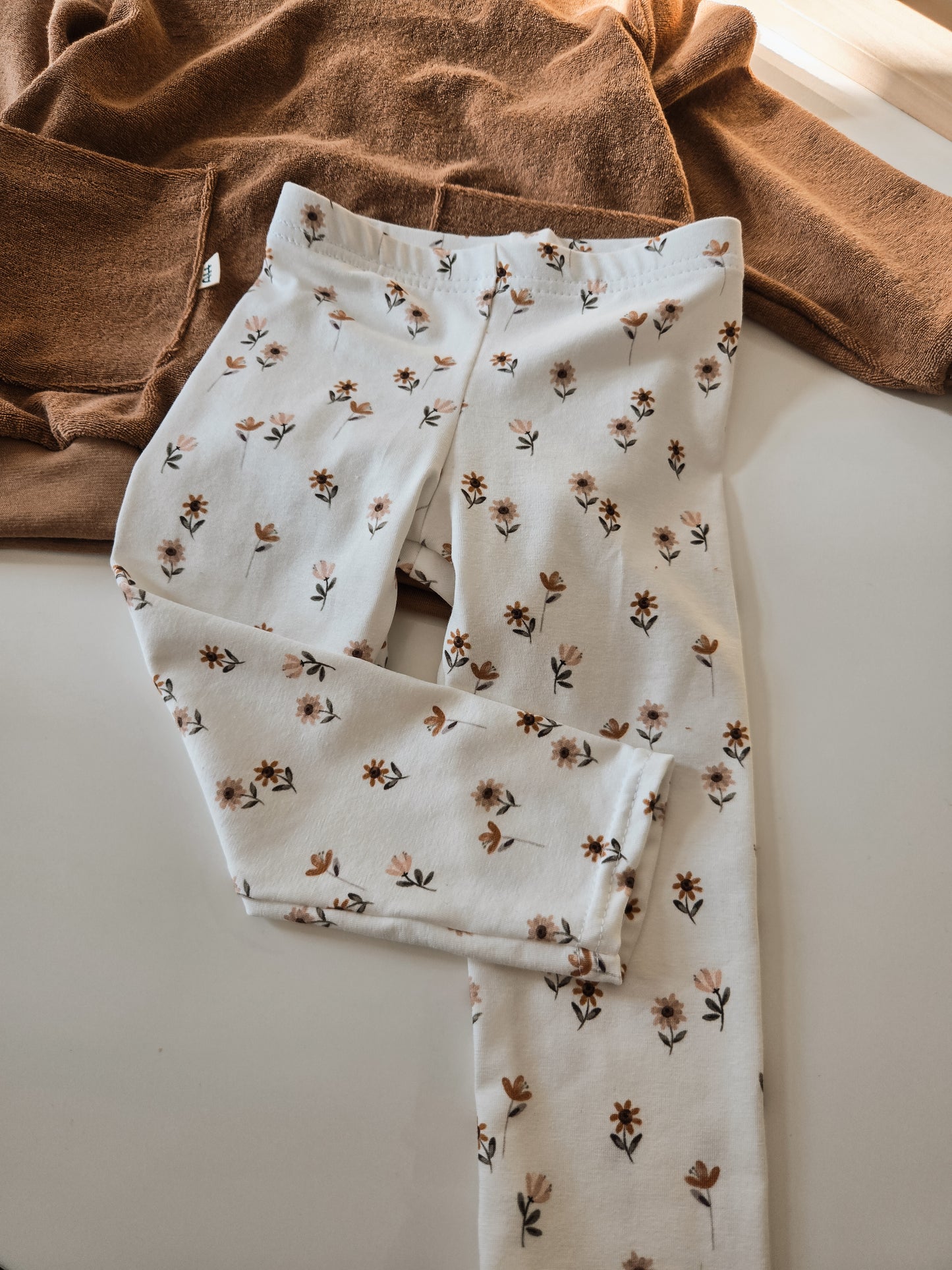 Handgemachter Frottee-Sweater aus Baumwolle für Kinder und Babys Kakao