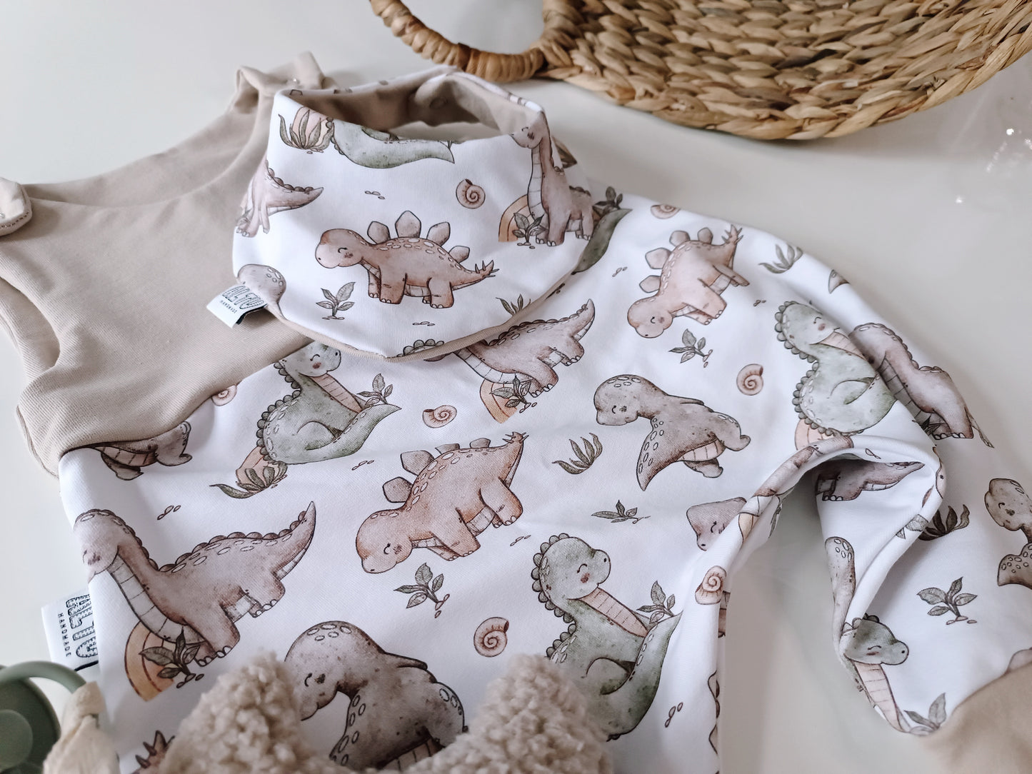 Strampler Baby Dino Handmade Geschenk AltuHandmade