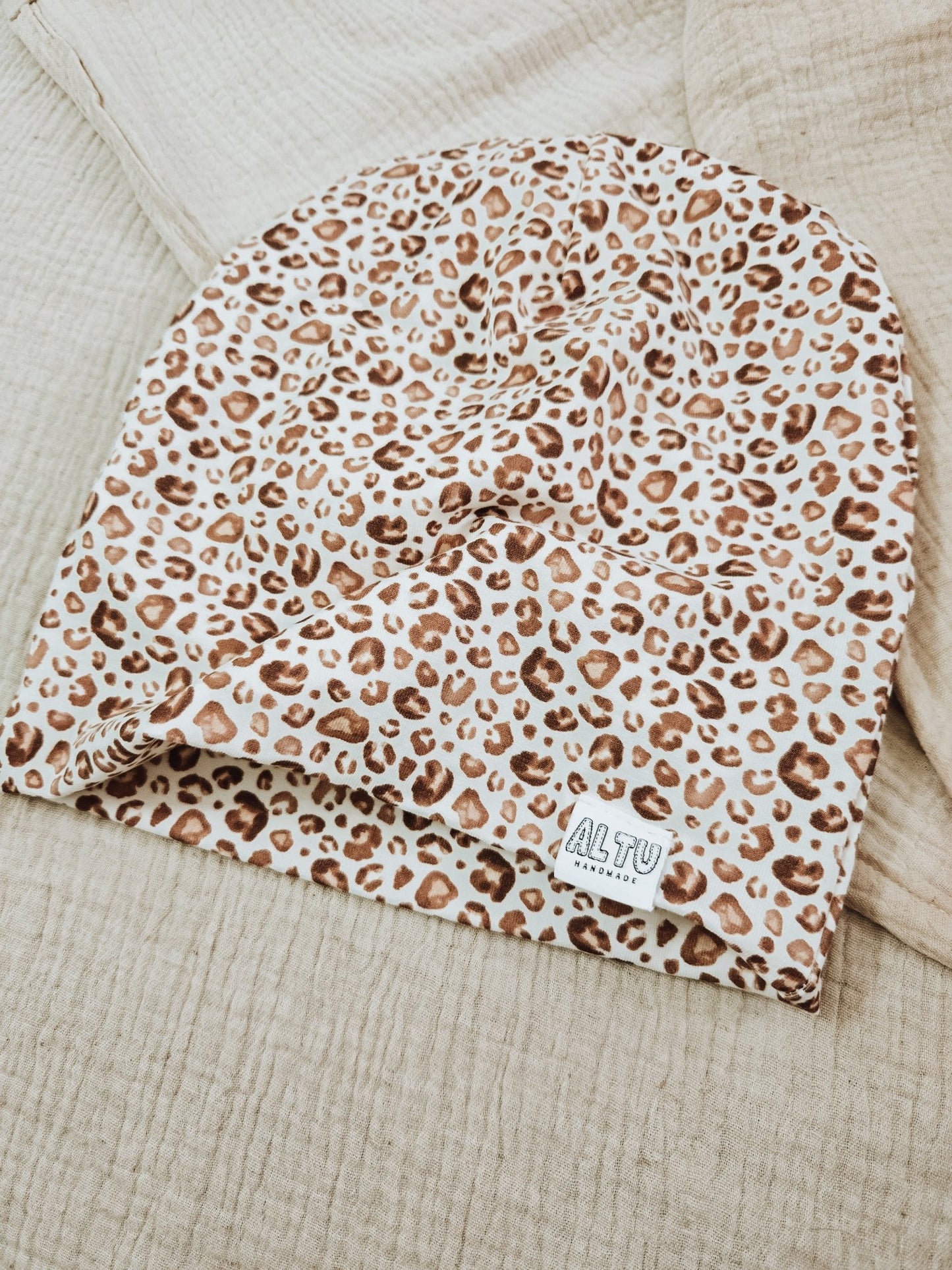 Leo Mütze mit Loopschal - AltuHandmadeAltuHandmadeLeo Mütze mit Loopschal