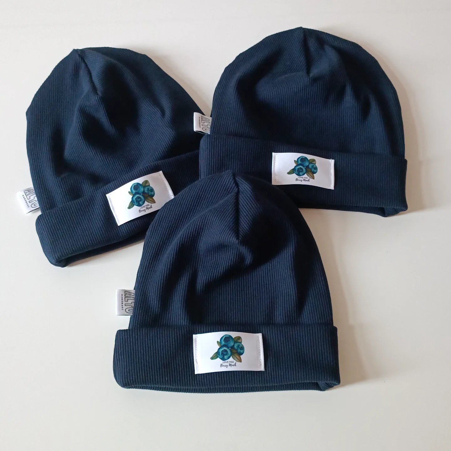 Love you berry much Beanie - AltuHandmadeAltuHandmadeLove you berry much Beanie