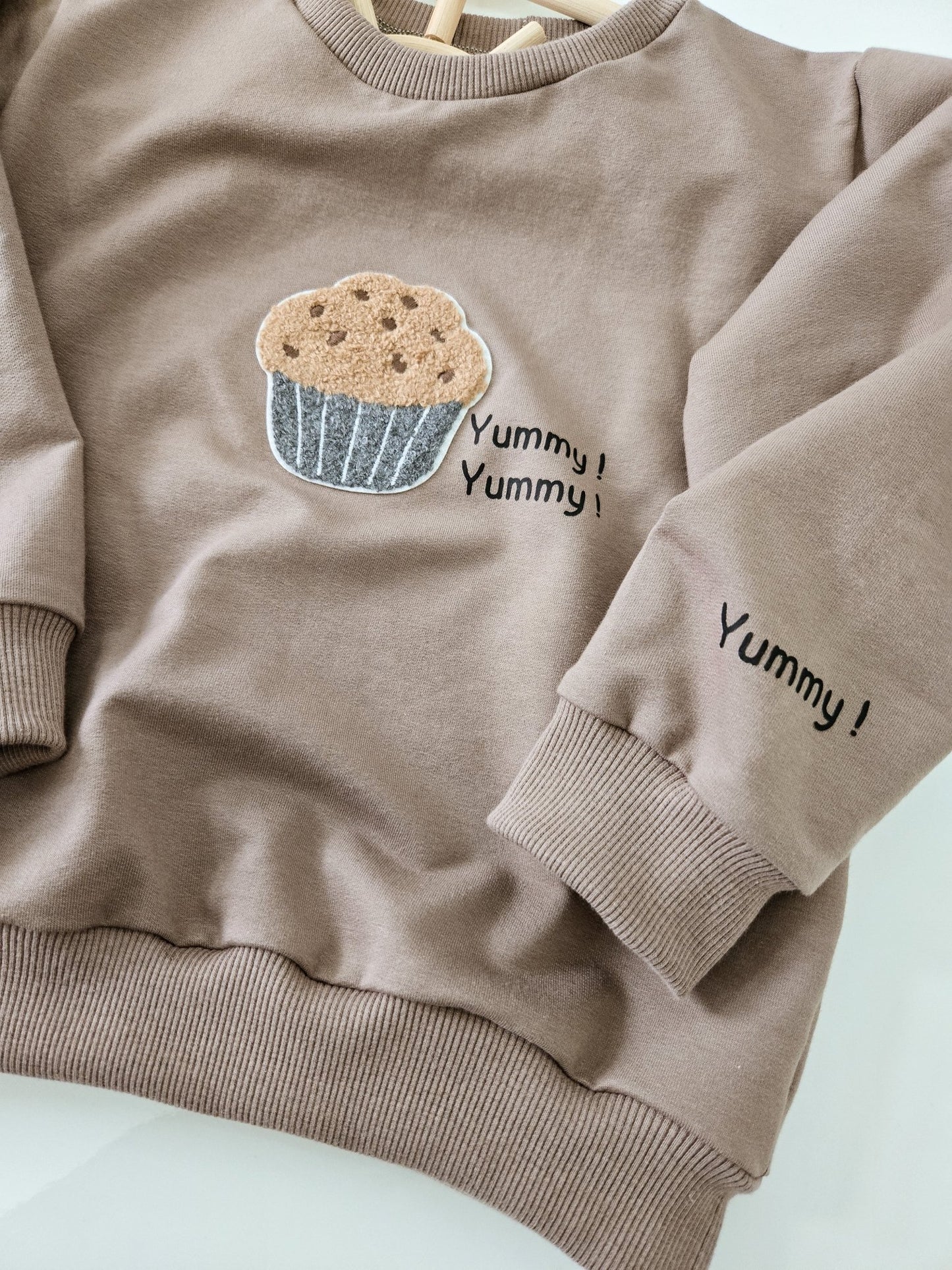 Pullover Muffin Taupe - AltuHandmadeAltuHandmadePullover Muffin Taupe