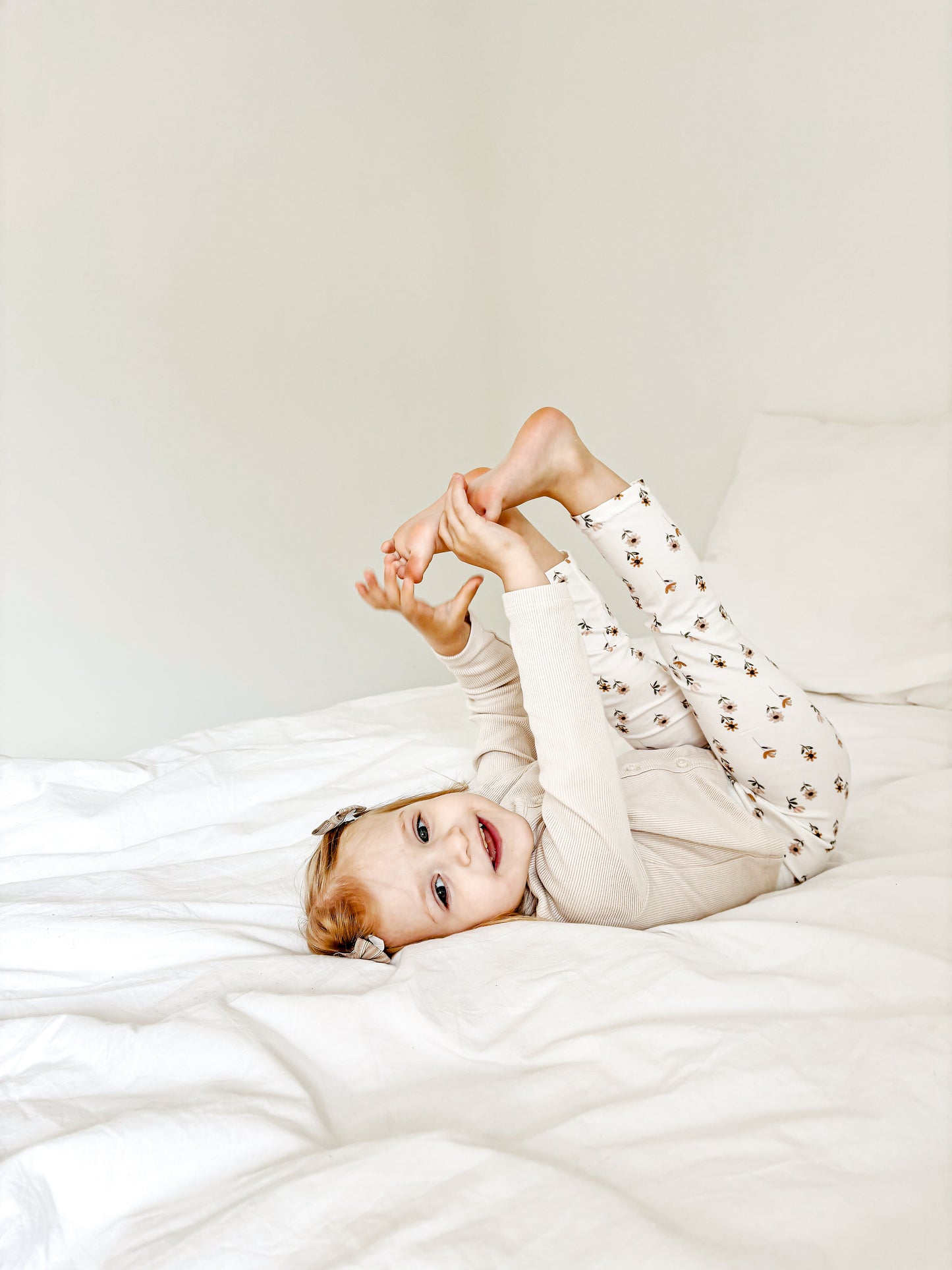 Handmade Baby - Kinder Mädchen Leggings Blumen Weiß