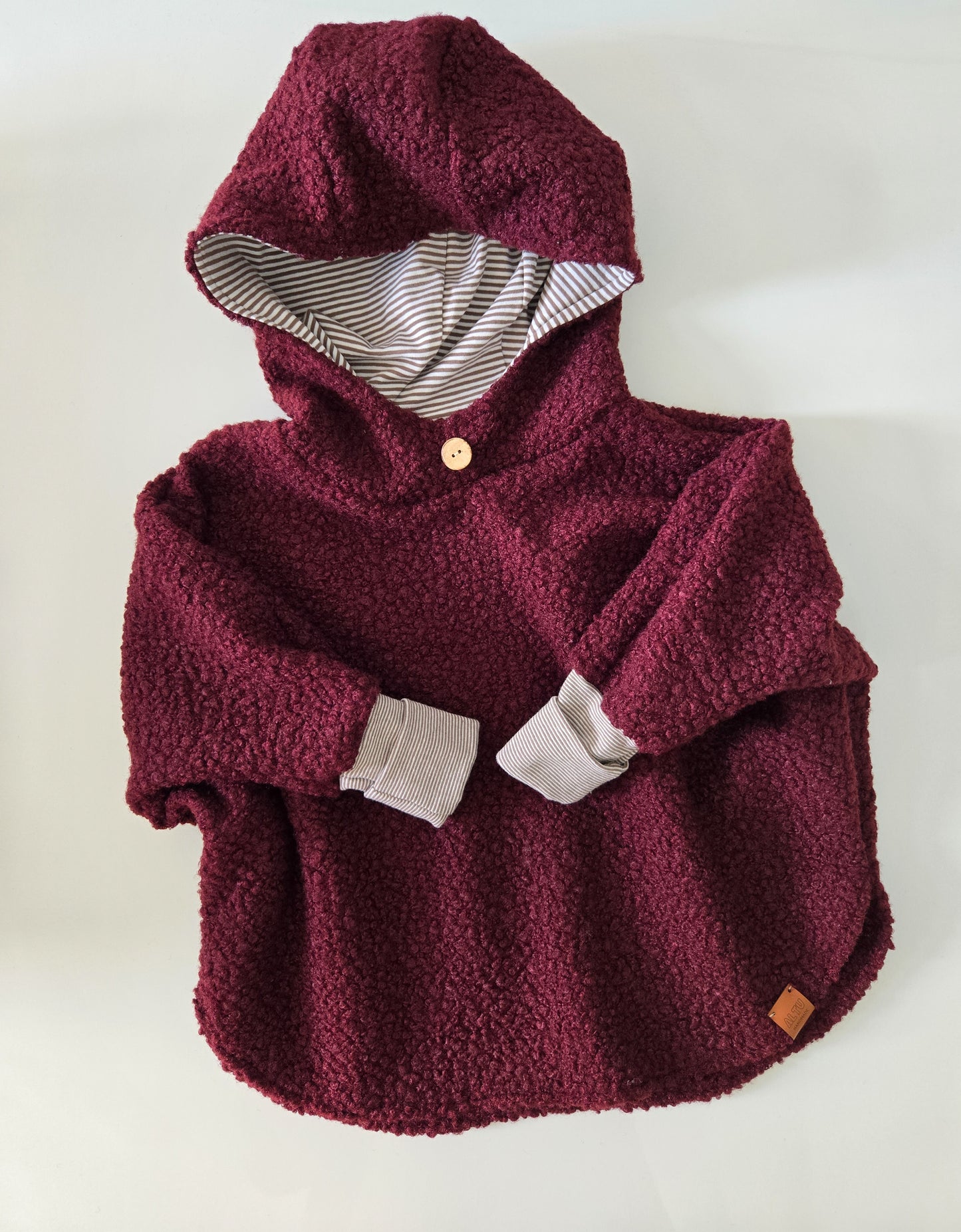 Kirschrot Burgund Bouclè Poncho Mantel Handmade