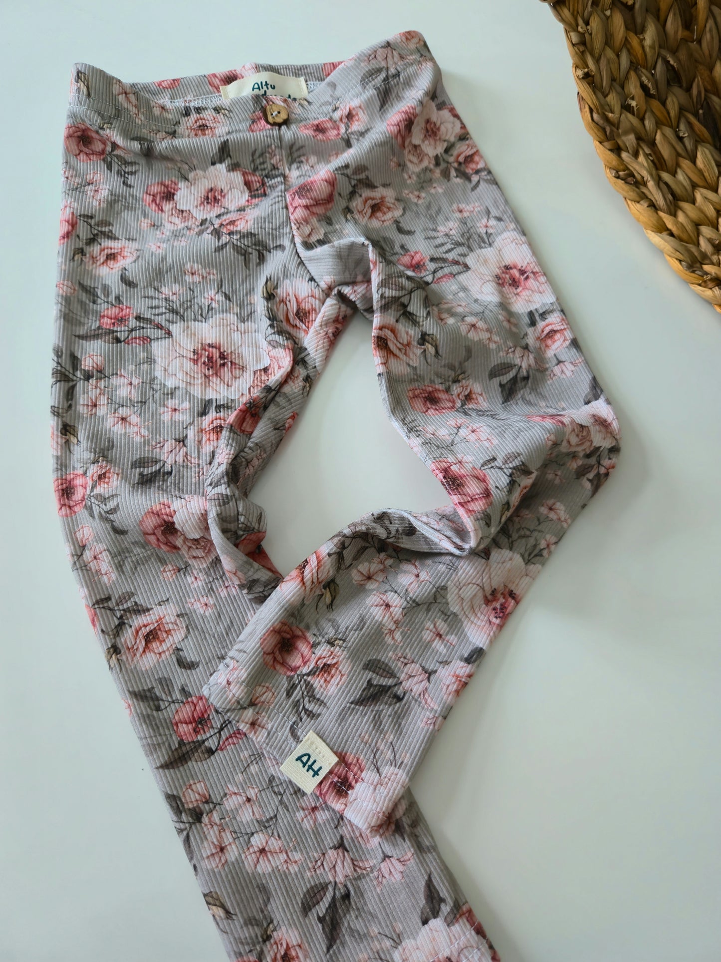 Handmade Rippjersey Mädchen Leggings Vintage Blumen ( Sage grün/ Rosa)