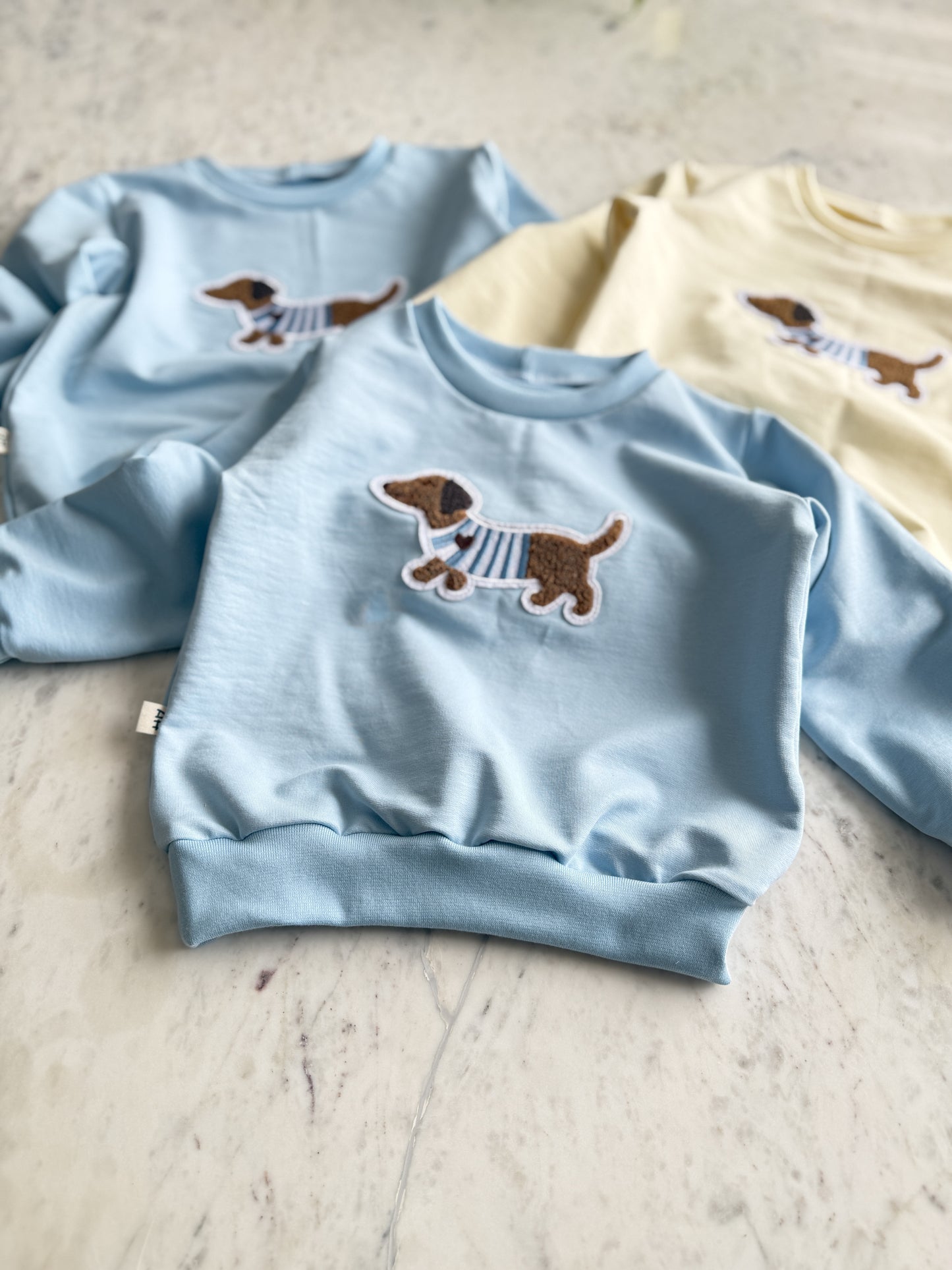 Dackel Himmeblau Pullover aus Baumwolle
