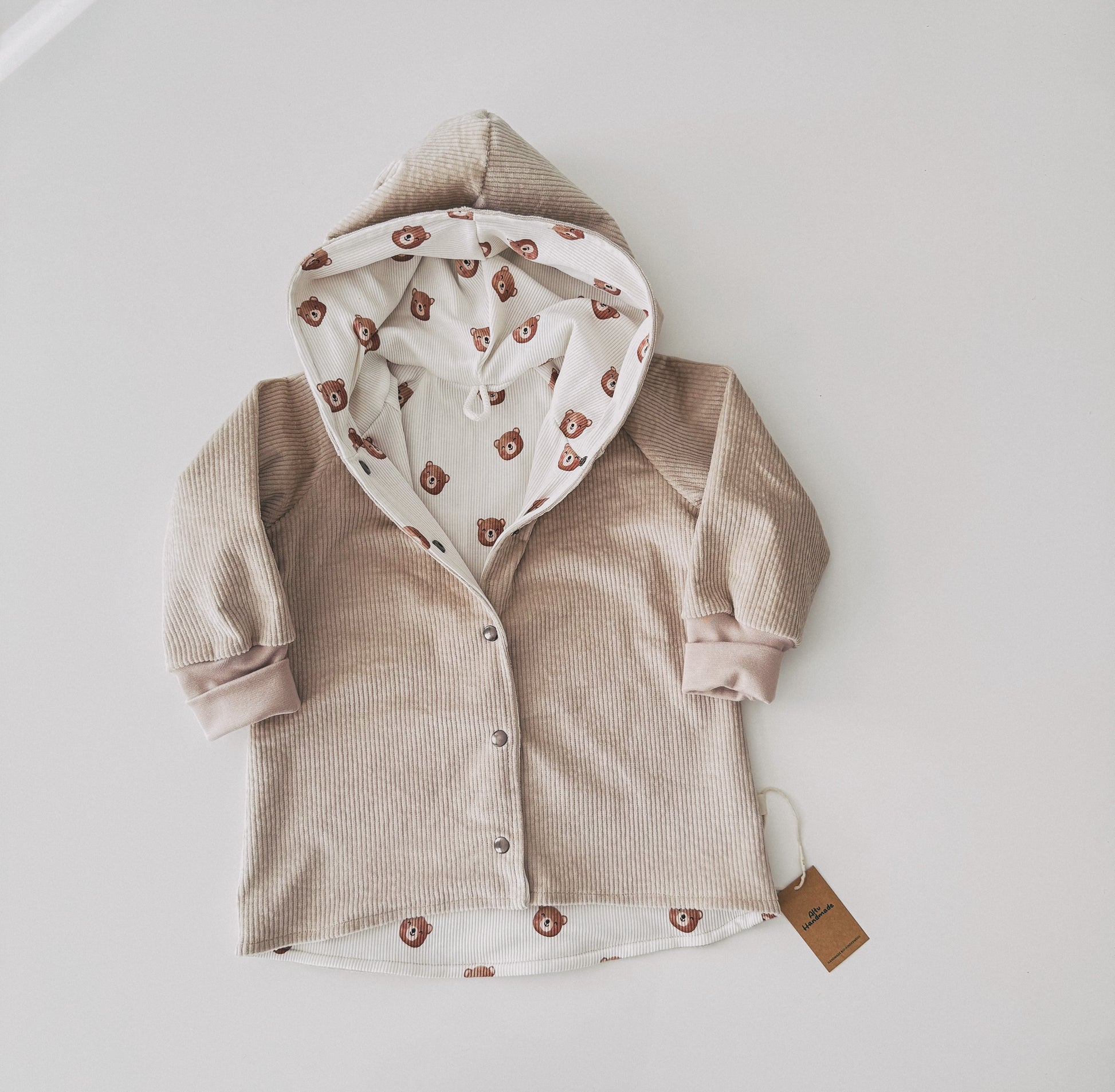 Beige Cordjacke Handmade mit Rippjersey Innerstoffe