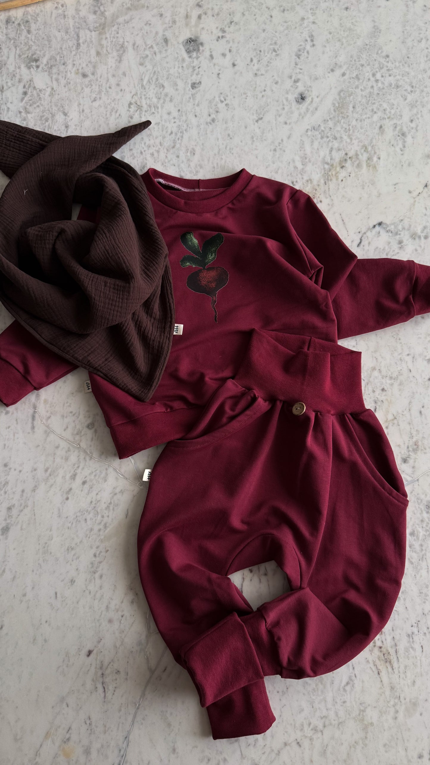 Knickerbocker - Harem Hose aus Burgundy  French Terry mit Taschen