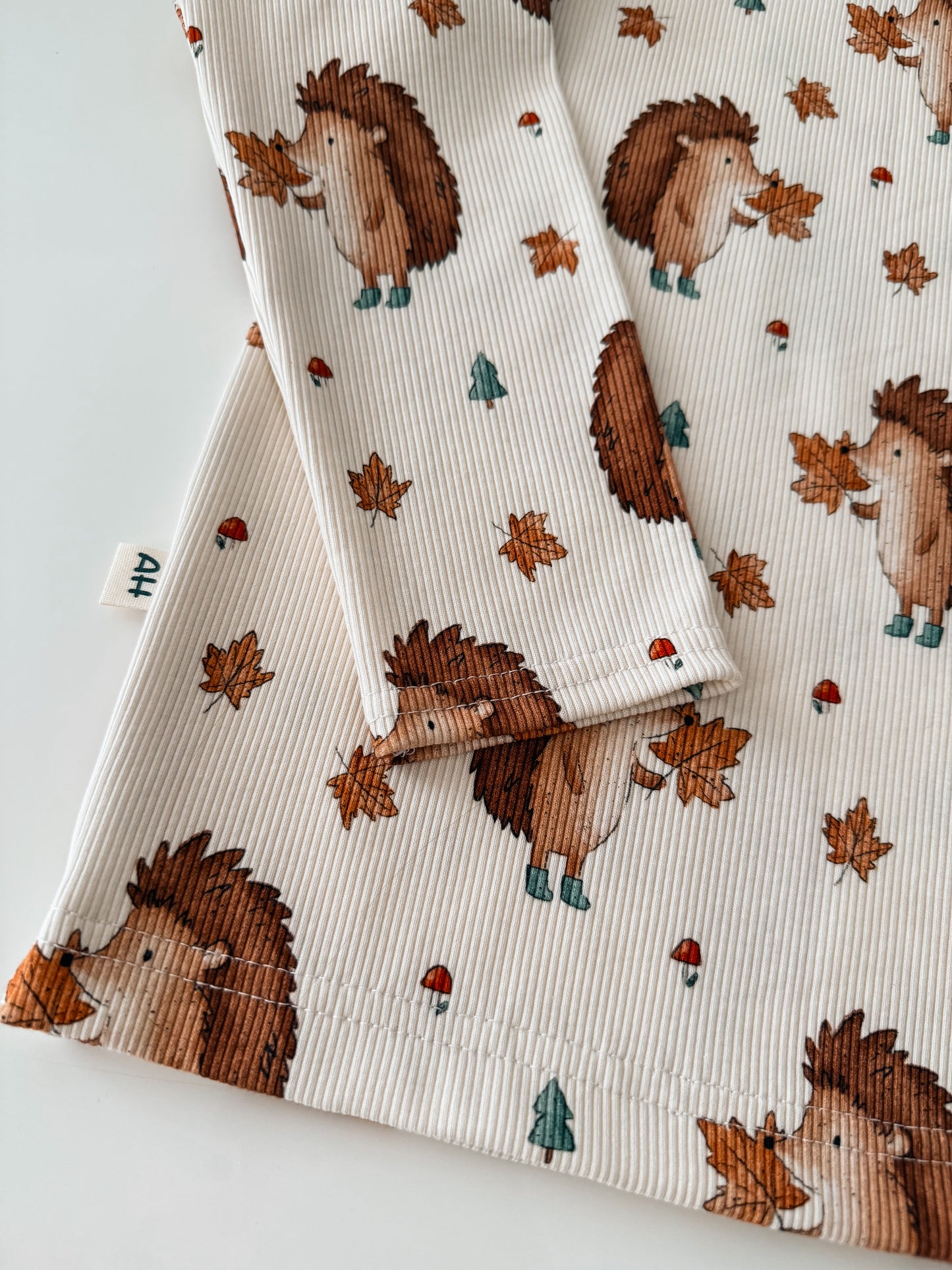 Langarmshirt Igel aus Baumwolle Rippjersey/ Handmade 