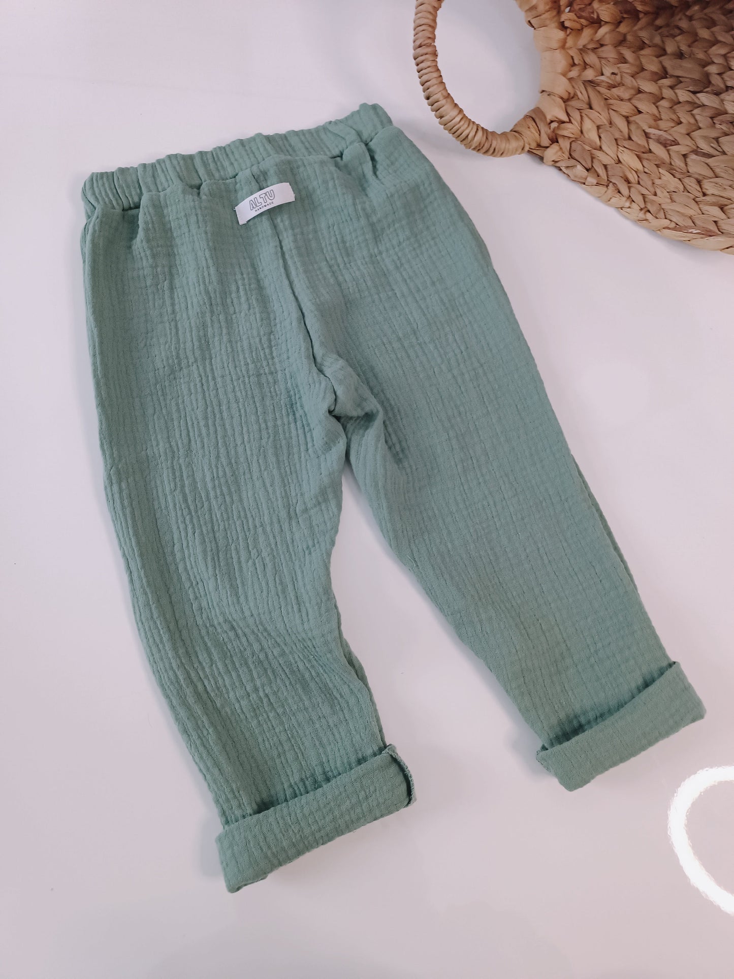 Sofortkauf 104 Handmade Musselin  Hose Dunkel Mint