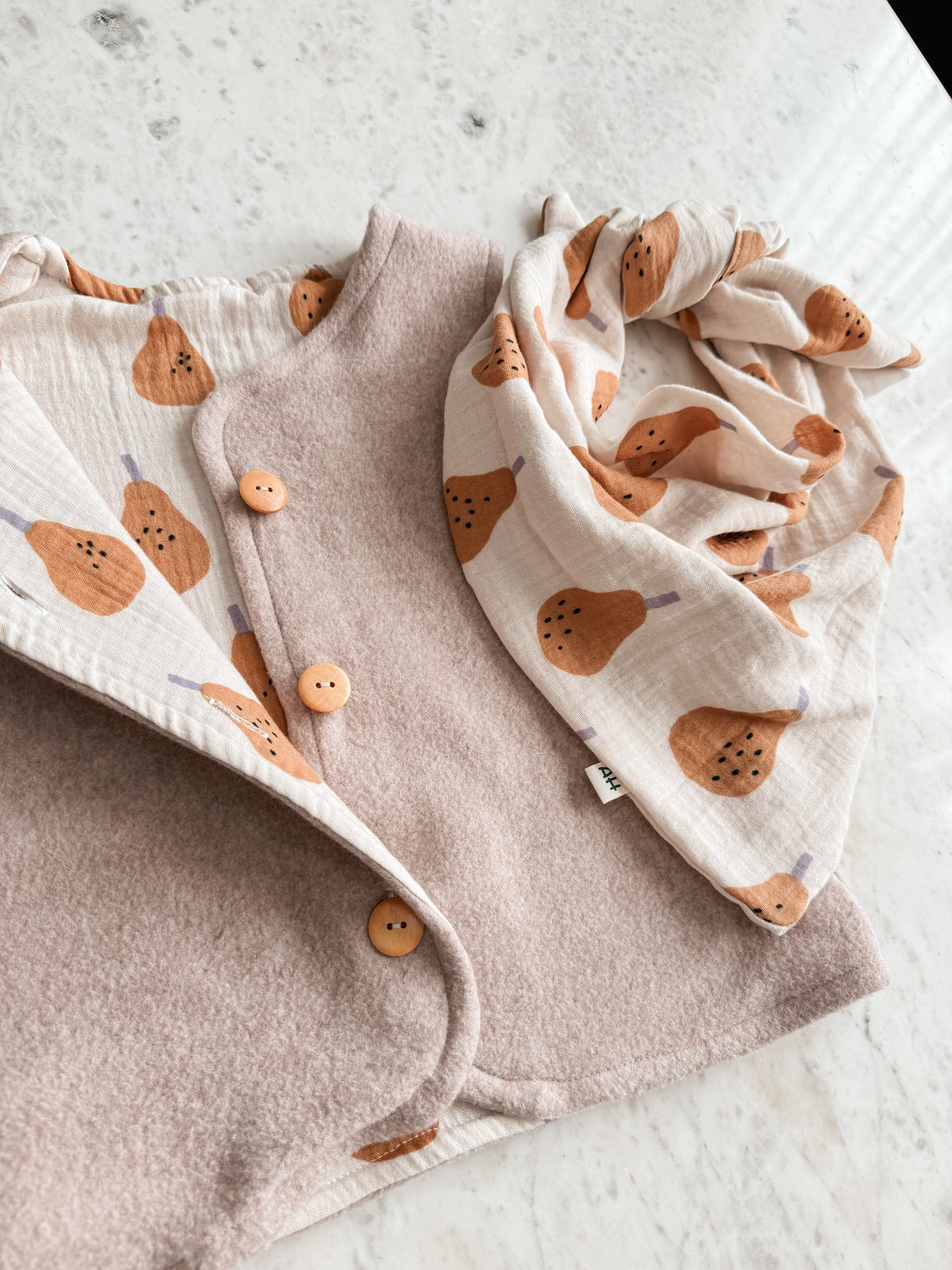 Handmade kinderkleidun in Germany