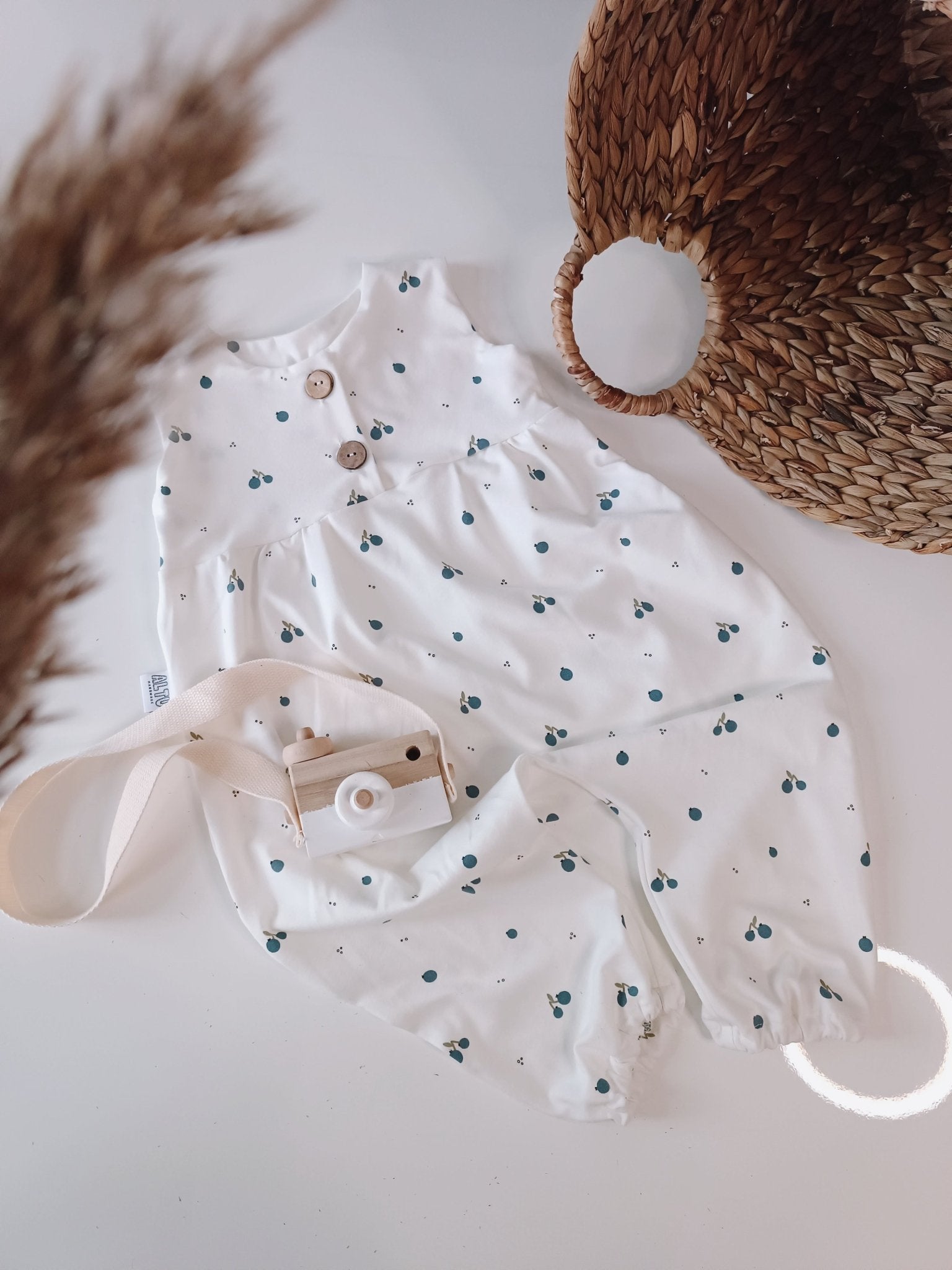 Blaubeeren Baby Kleinkind Romper Jumpsuit - AltuHandmadeAltuHandmadeBlaubeeren Baby Kleinkind Romper Jumpsuit