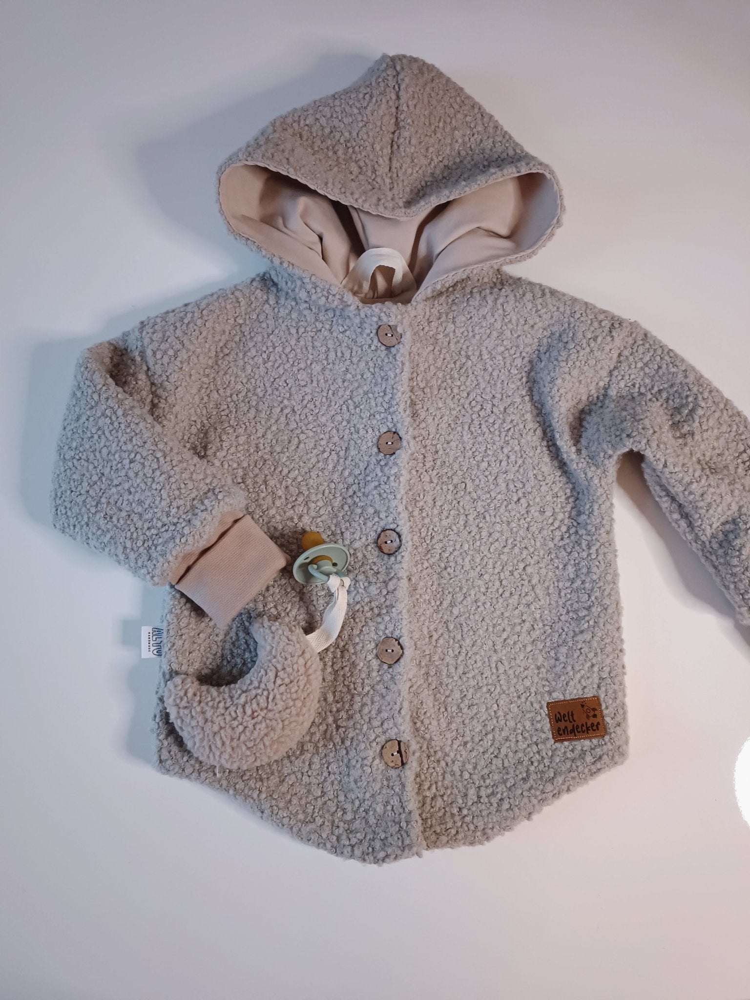 Bouclè Teddy Jacke - Mantel Beige für Baby's und Kleinkinder Handmade - AltuHandmadeAltuHandmadeBouclè Teddy Jacke - Mantel Beige für Baby's und Kleinkinder Handmade