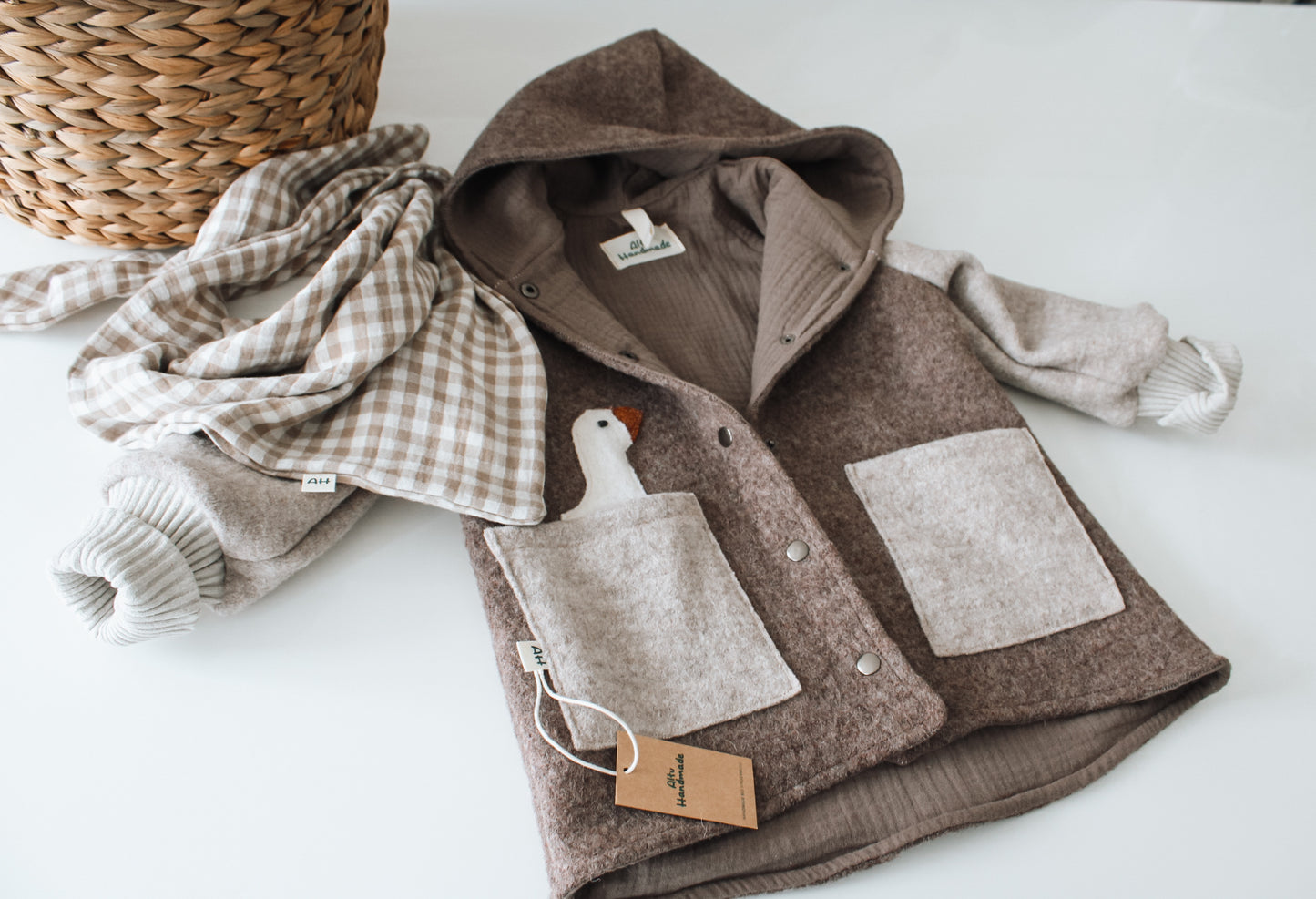Kinder Walkjacke mit Musselin innerfutter und mit Gans Applique 